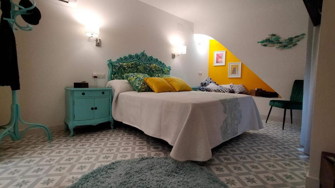 Blaucel Cafe I Habitacions Cullera Eksteriør billede